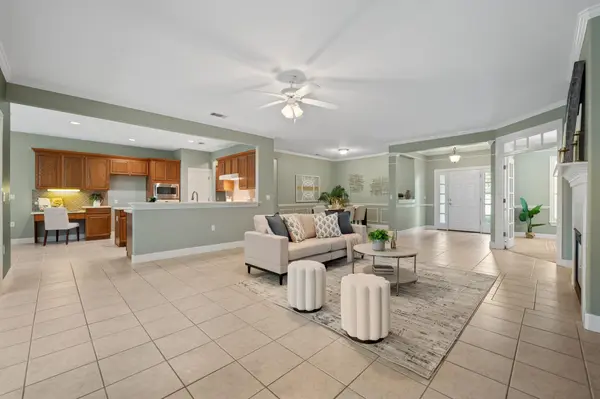 305 Rio Grande LOOP, Georgetown, TX 78633