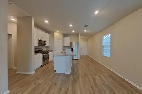 5209 Sidesaddle DR, Georgetown, TX 78626