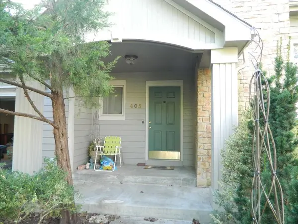 405 Nancy CT, Lawrence, KS 66049