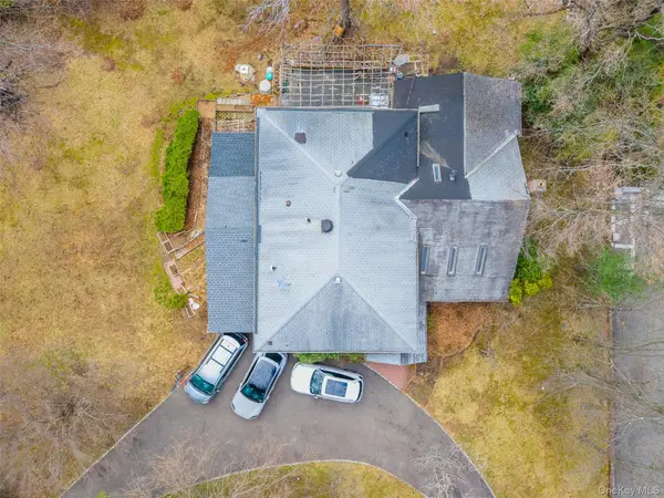 71 Horace Harding BLVD, Great Neck, NY 11020