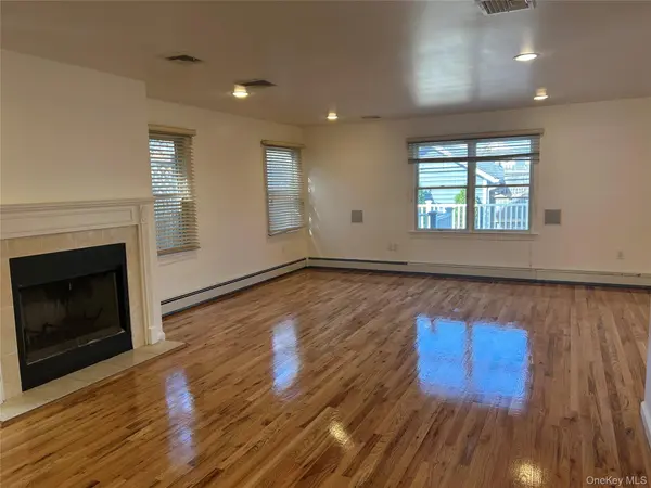 357 W Market ST, Long Beach, NY 11561