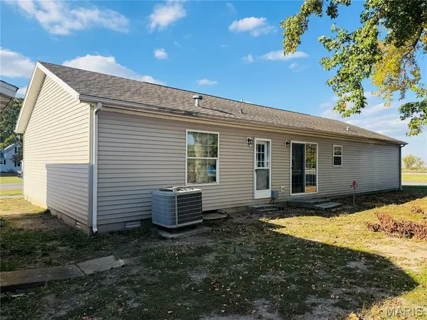 134 S Main ST, Addieville, IL 62214