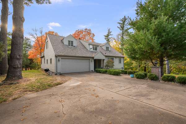 2120 31st AVE, Rock Island, IL 61201