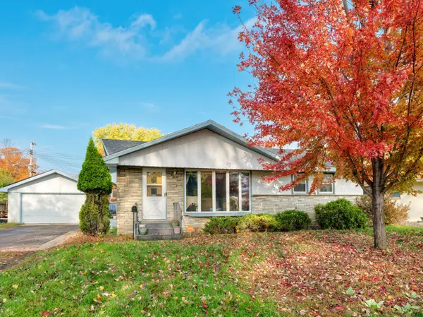 7101 W Palmer Lake DR, Brooklyn Center, MN 55429