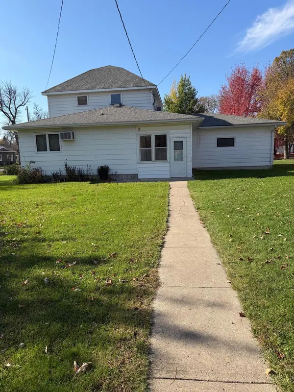 504 Western AVE, Madison, MN 56256