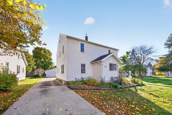 108 12th ST NE, Austin, MN 55912