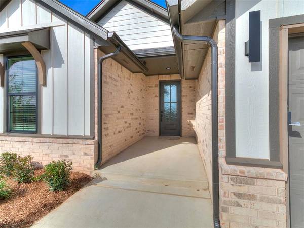 6517 NW 144th ST, Oklahoma City, OK 73142