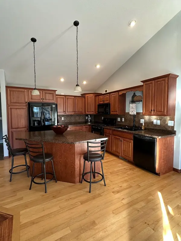 410 ASPEN GROVE LN, Wausau, WI 54403