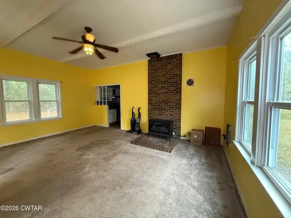 1051 Beacon Rd, Parsons, TN 38363