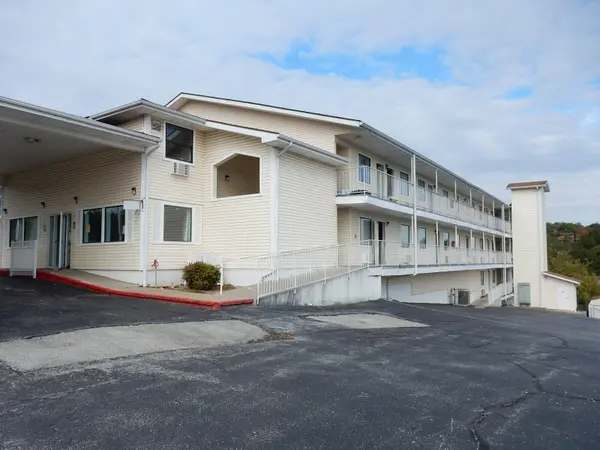 2346 Shepherd Of The Hills EXPY, Branson, MO 65616
