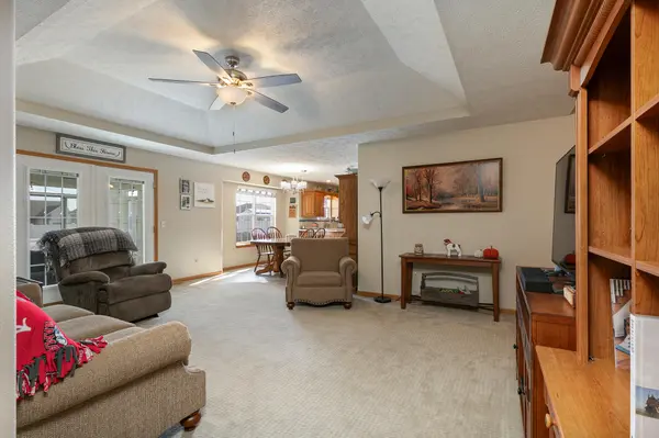 4760 S 129th RD, Bolivar, MO 65613