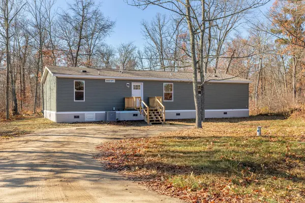 39797 Majestic RD, Crosslake, MN 56442