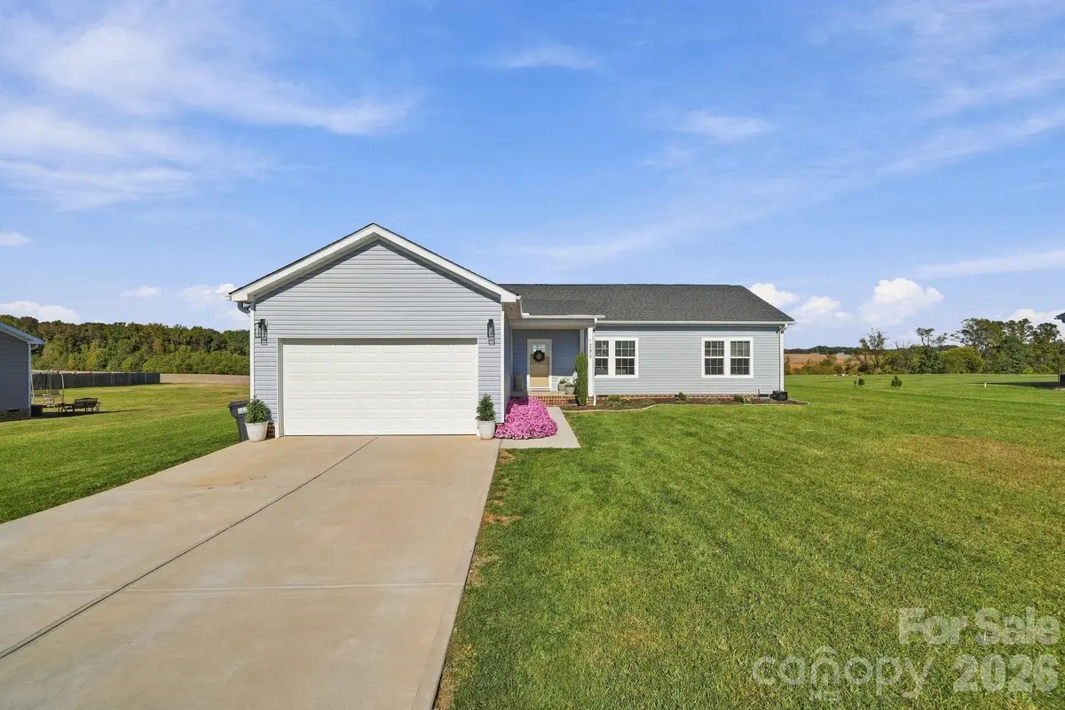 1283 Knox Farms BLVD, Woodleaf, NC 27054