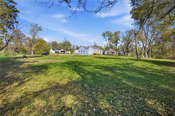5041 Kimball AVE, Kansas City, KS 66104