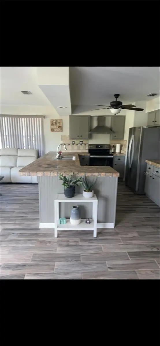2626 AUBURN BLVD, Port Charlotte, FL 33948