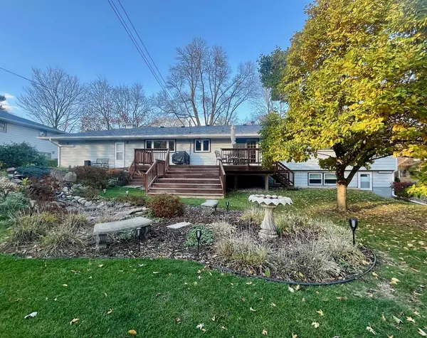 10 Roger RD, Saint Cloud, MN 56301