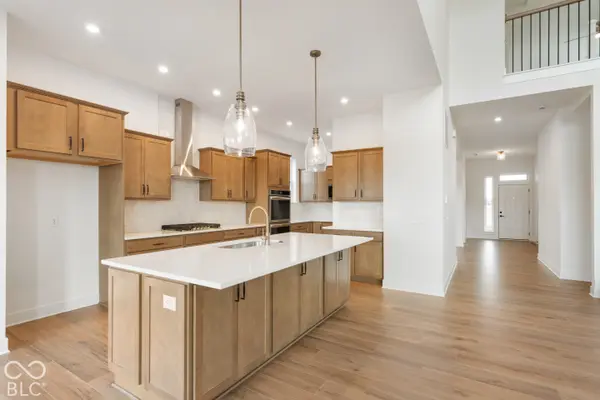 720 Robinson Farm WAY, Westfield, IN 46074
