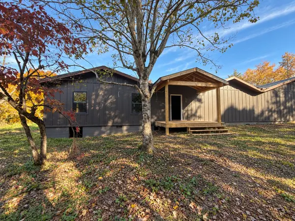 1602 Eds Ln, Sevierville, TN 37876