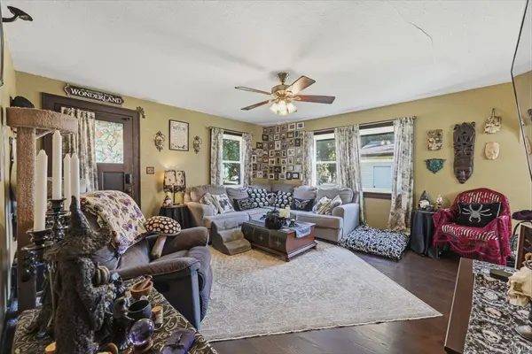 1124 E Main ST, Warsaw, IN 46580