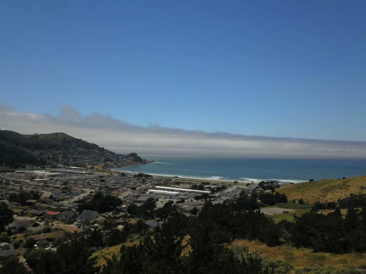 Pacifica, CA 94044,vacant lot Corona