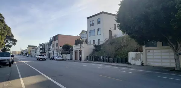 San Francisco, CA 94134,3338 San Bruno AVE