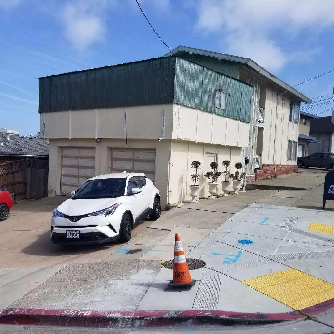 South San Francisco, CA 94080,856-858 Maple AVE