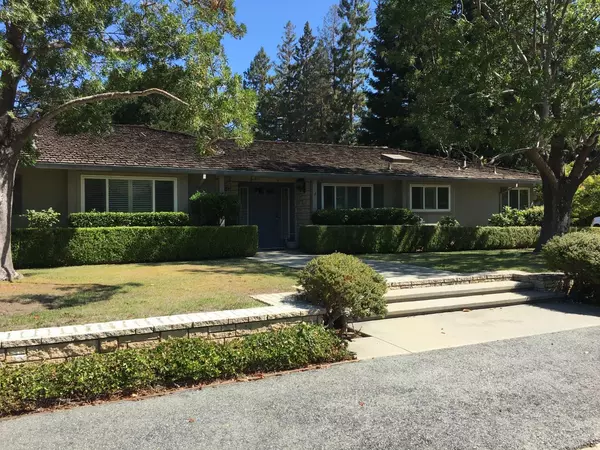 1340 Corinne LN, Menlo Park, CA 94025