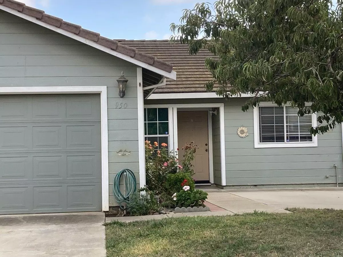 Salinas, CA 93905,950 La Mancha WAY