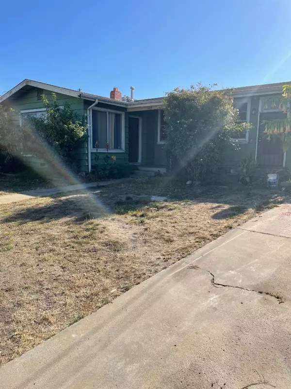 165 Santa Clara ST, Watsonville, CA 95076