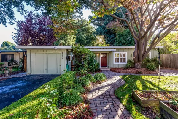 2110 Menalto AVE, Menlo Park, CA 94025