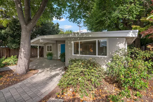 2330 Heather CT, Mountain View, CA 94043