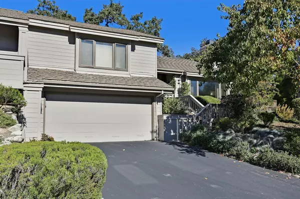 104 White Oaks LN 104, Carmel Valley, CA 93924