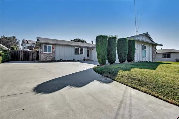 1881 Hermosa WAY, Hollister, CA 95023