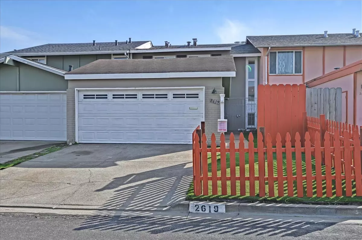 South San Francisco, CA 94080,2619 Farnee CT