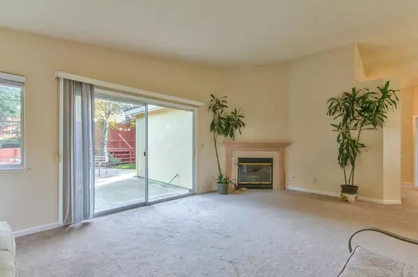 Salinas, CA 93907,5 Sutro CIR