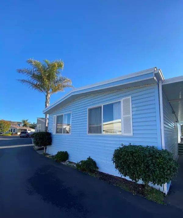 25 Primrose ST 25, Aptos, CA 95003