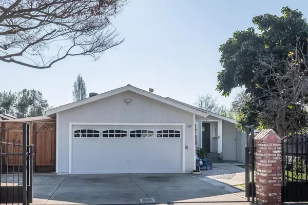 1152 Garden ST, East Palo Alto, CA 94303