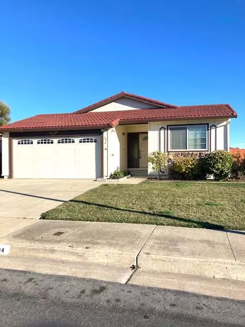 Watsonville, CA 95076,804 Bronte AVE