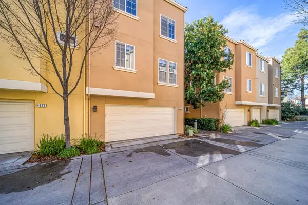 Santa Clara, CA 95054,4521 Laird CIR