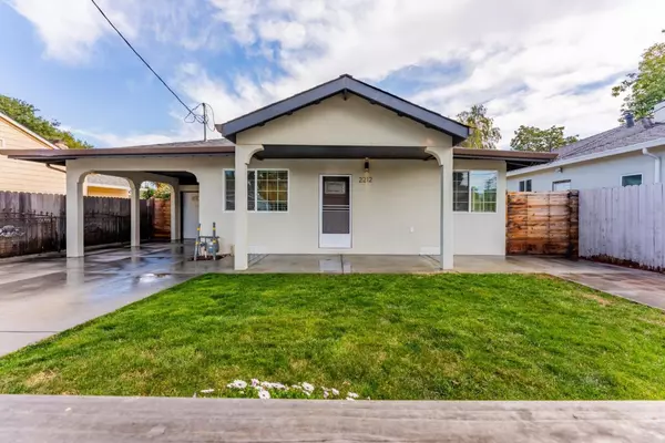 2212 Dumbarton AVE, East Palo Alto, CA 94303