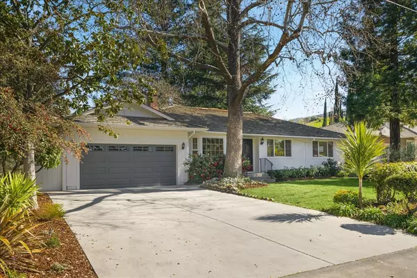 16384 Peacock LN, Los Gatos, CA 95032