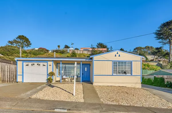 Pacifica, CA 94044,523 Miller AVE