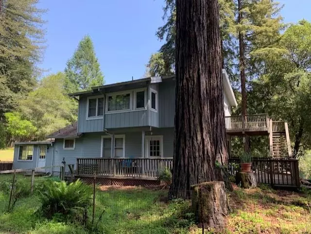 Scotts Valley, CA 95066,301 Sunrise RDG