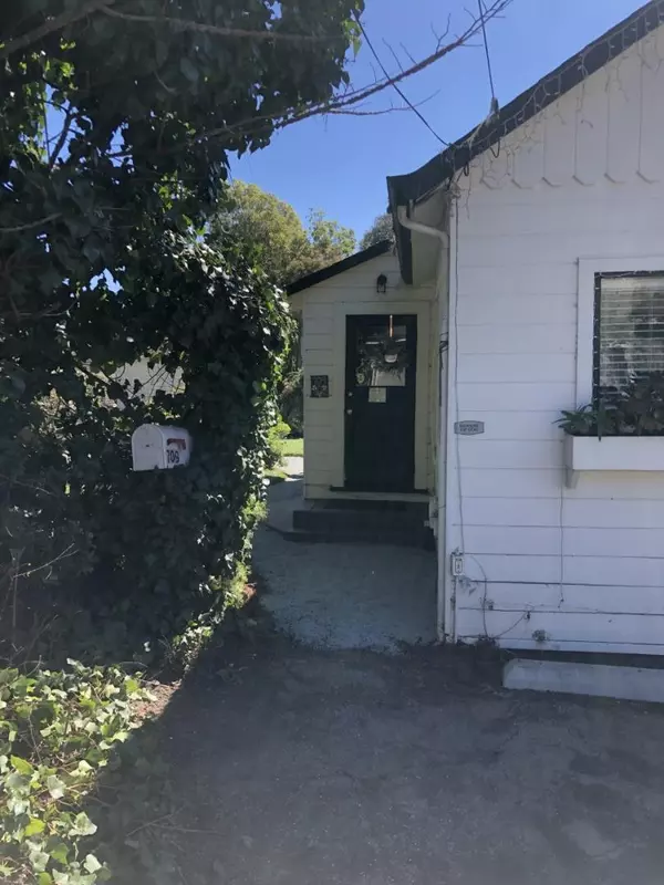 Capitola, CA 95010,709 El Salto DR