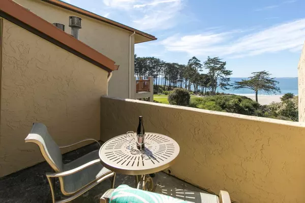 306 Seascape Resort DR, Aptos, CA 95003