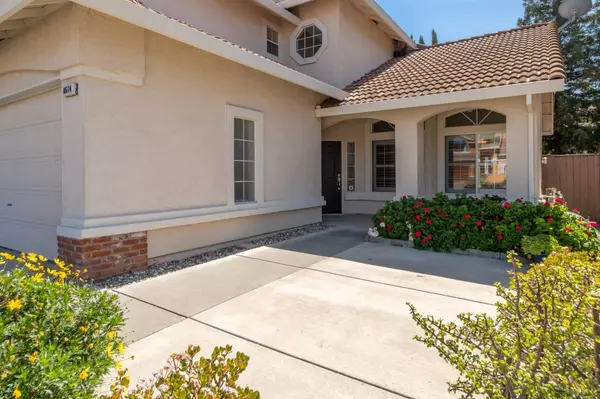 Elk Grove, CA 95624,8674 Pyrenees CT