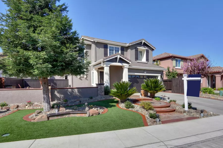 10460 Fossil WAY, Elk Grove, CA 95757