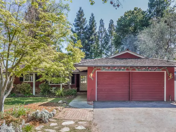 1551 Siesta DR, Los Altos, CA 94024