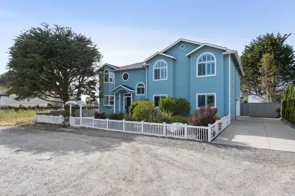 241 Cortez AVE, Half Moon Bay, CA 94019