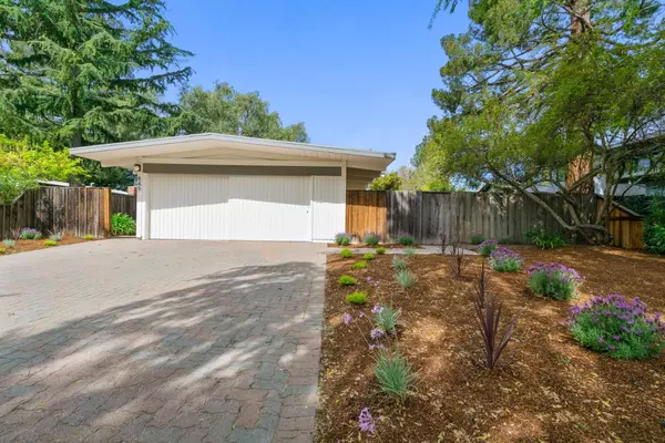 849 Marshall DR, Palo Alto, CA 94303